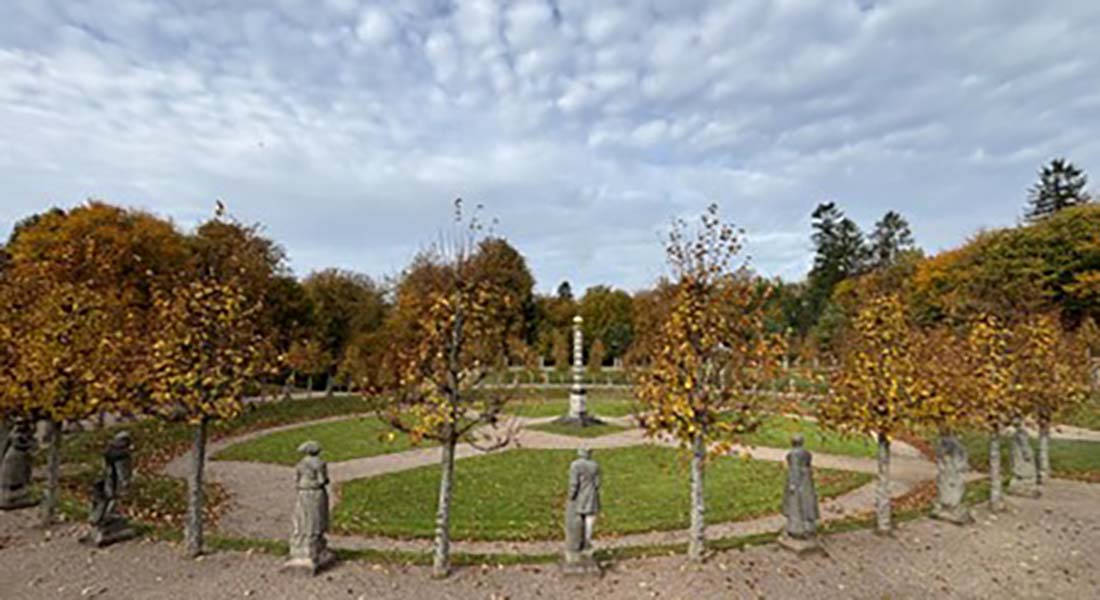 Monument foto af Mathias Danbolt